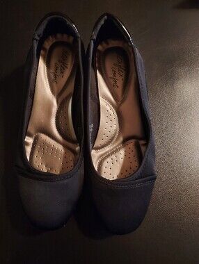 dexflex comfort Black Slip-On Cushioned Flats